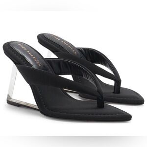 NIB GOOD AMERICAN Cinderella thong with lucite heel